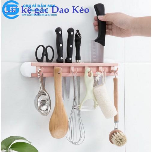 Giá kệ để dao kéo dán tường Kèm 6 móc treo đồ phòng bếp không cần khoan tường