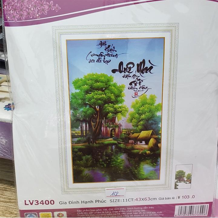 Tranh thêu gia đình hạnh phúc LV3400 - kích thước: 43 * 63cm.