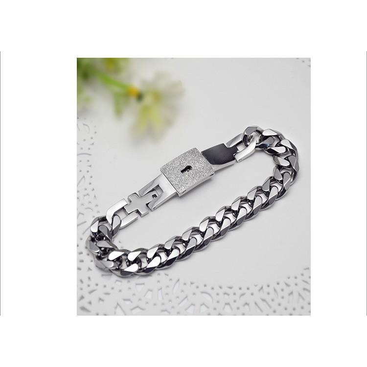 Vòng Tay Cặp Love Có Chìa Khóa- Dùng thoải mái tắm rửa Không Đen
