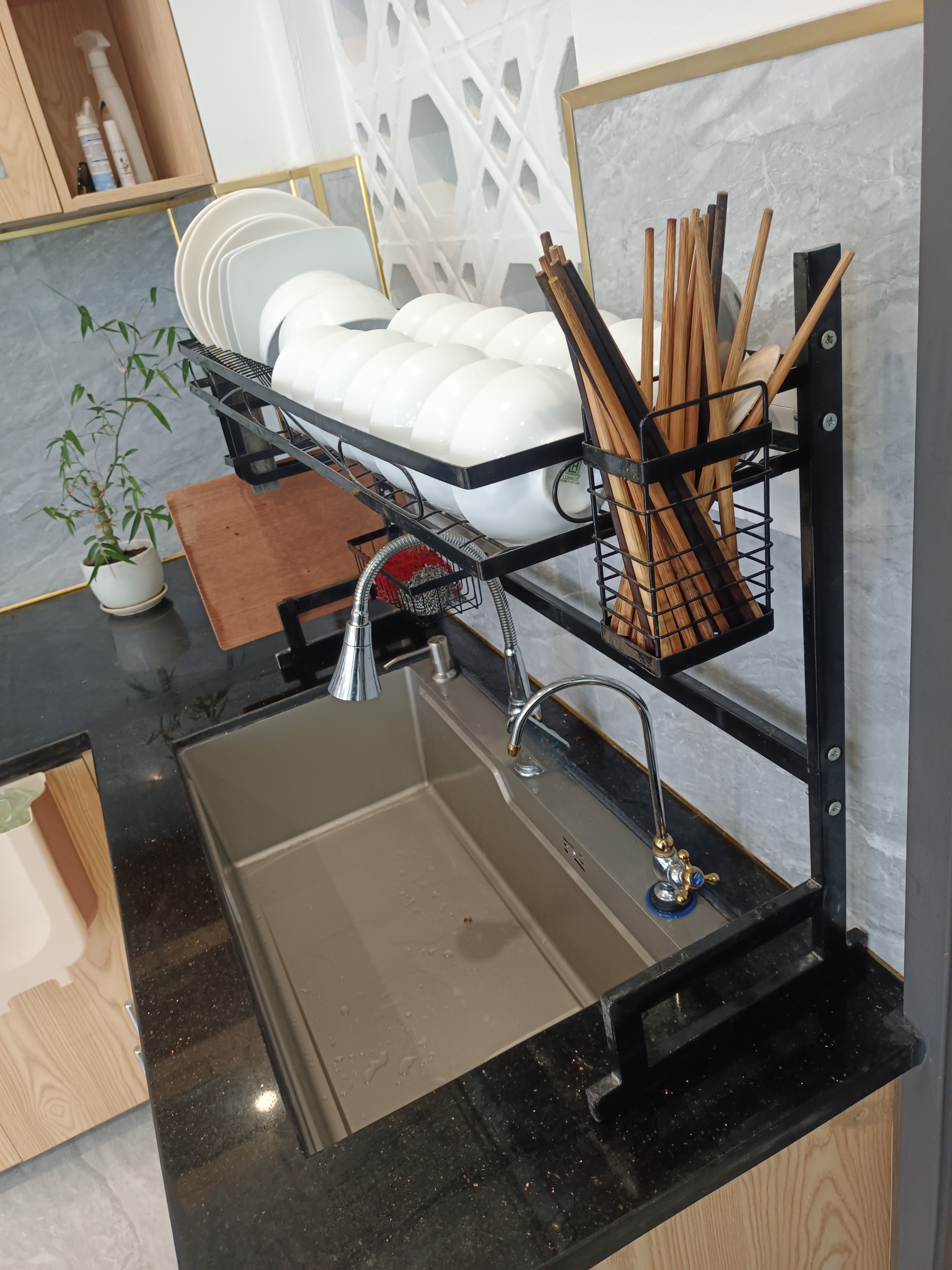 Mẫu mới / Giá Xưởng Tận Gốc. Kệ Úp Chén Bát sơn tĩnh điện màu đen 1 tầng đa năng tiện ích chính hãng