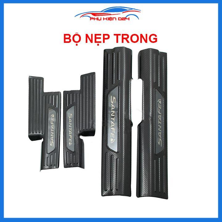 Bộ nẹp bước chân trong ngoài vân Cacbon xe Santafe 2019-2020 chống trầy làm đẹp ô tô