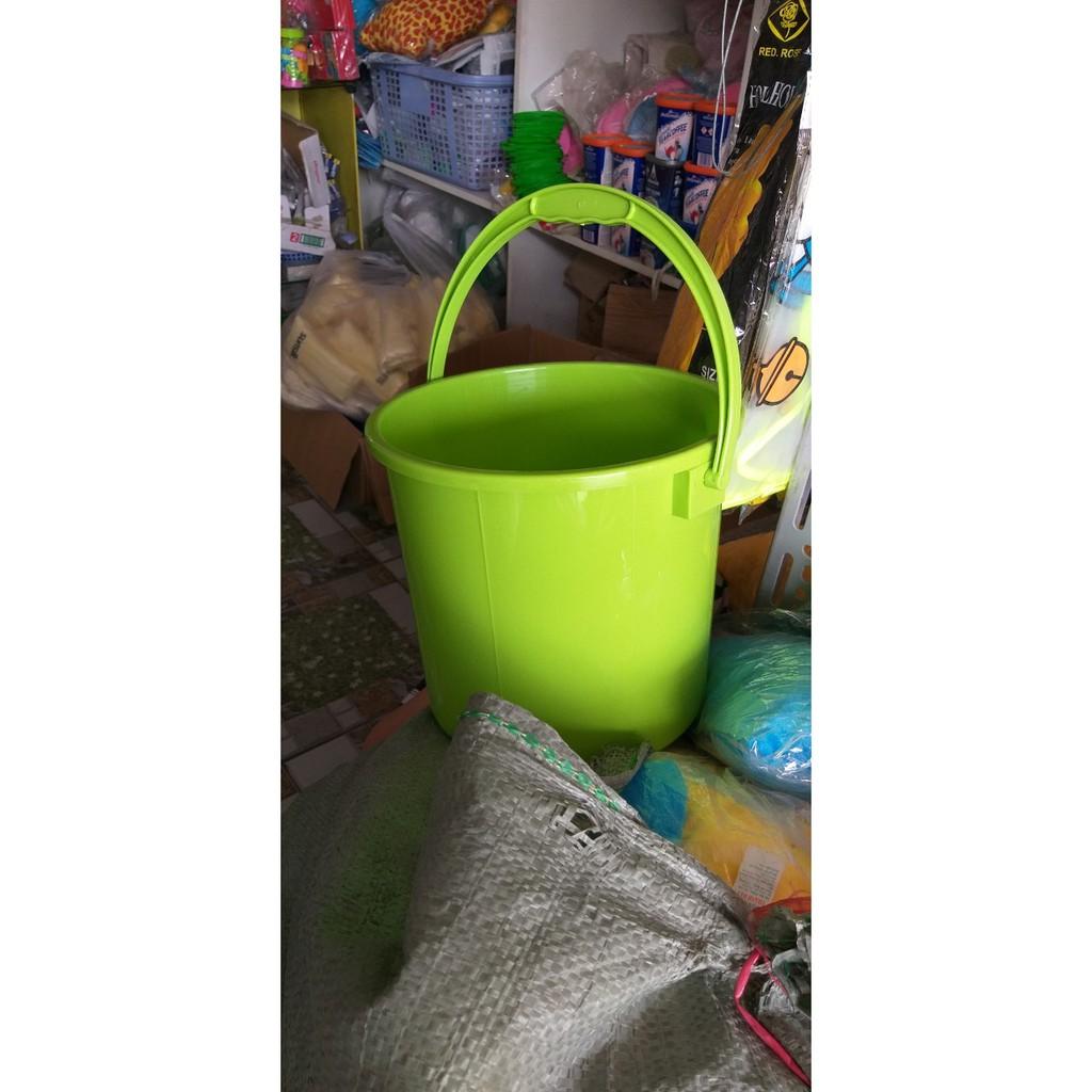 Xô 8 Lít- Không nắp Nhựa Cao Cấp Tân Lập Thành