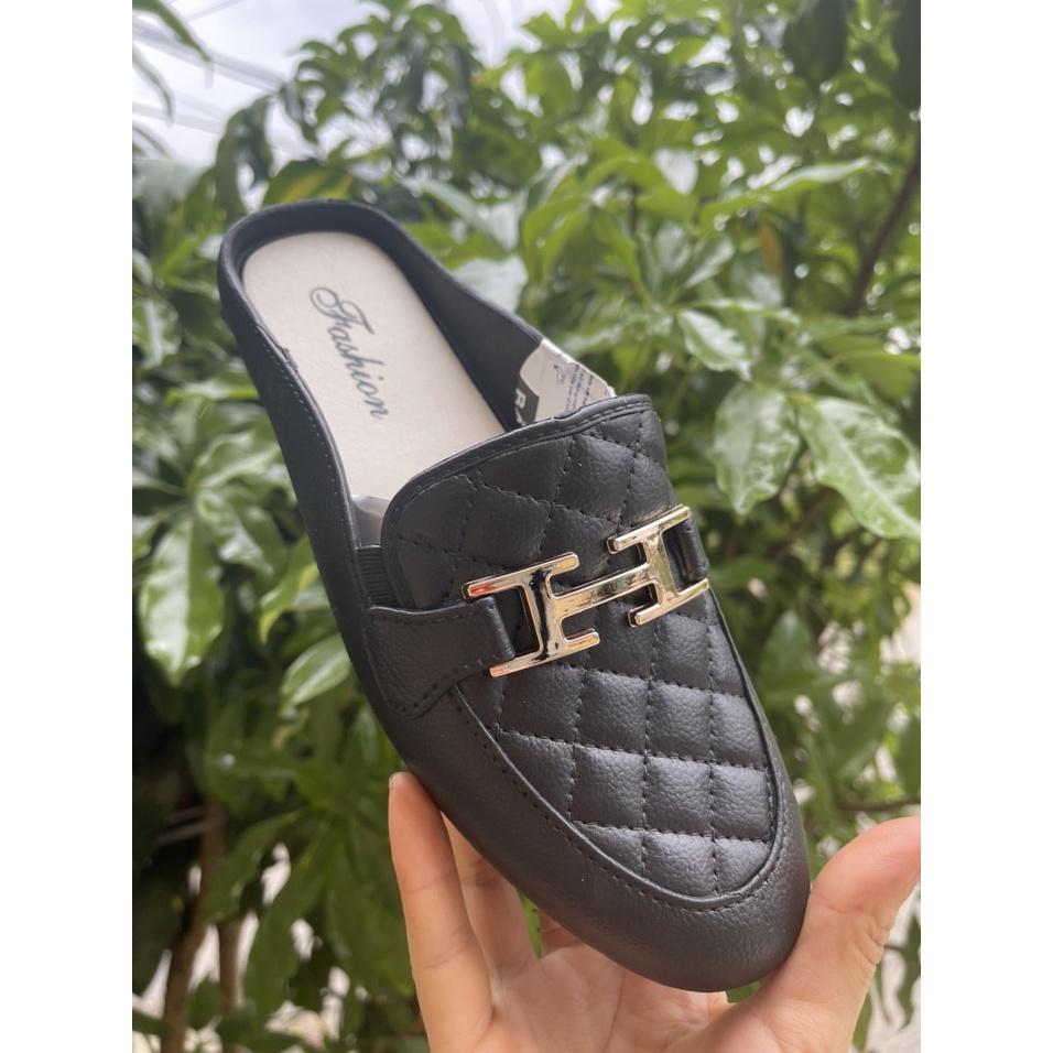 Dép Sục Nữ Nhựa Màu Đen Chịu Nước , Trẻ Trung 1609H