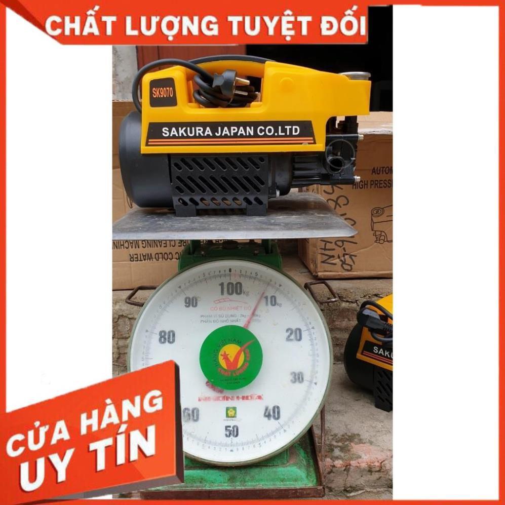 Máy rửa xe Sakura - DC1800-giá rẻ Tặng bình xịt tuyết