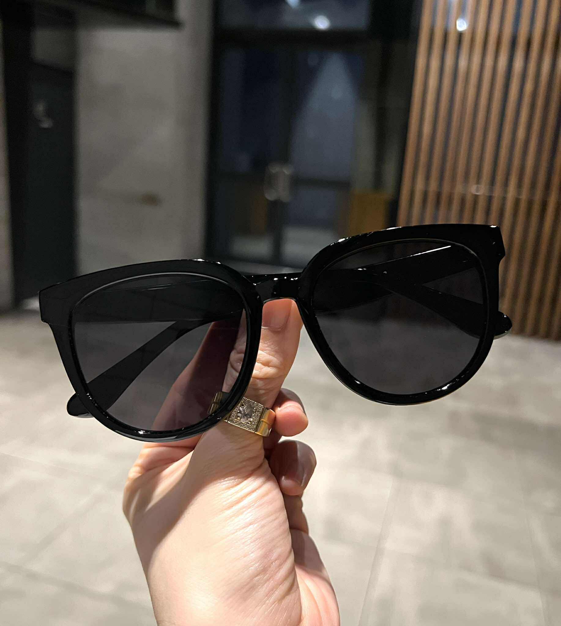Kính râm chống nắng thời trang cho nữ dáng mắt mèo đơn giản