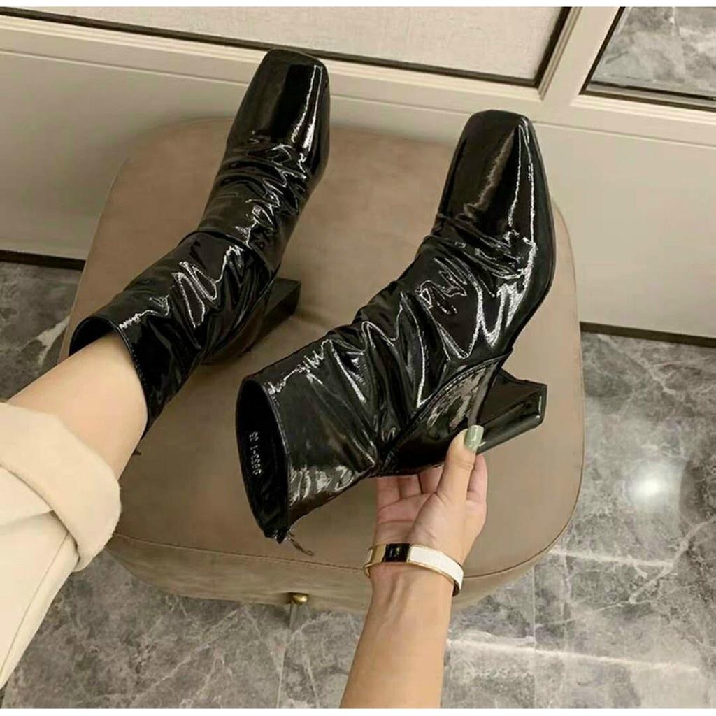 Giày bốt ulzzang, BỐT NHĂN KÉO KHÓA sau da bóng siêu xinh - 2 màu đen kem