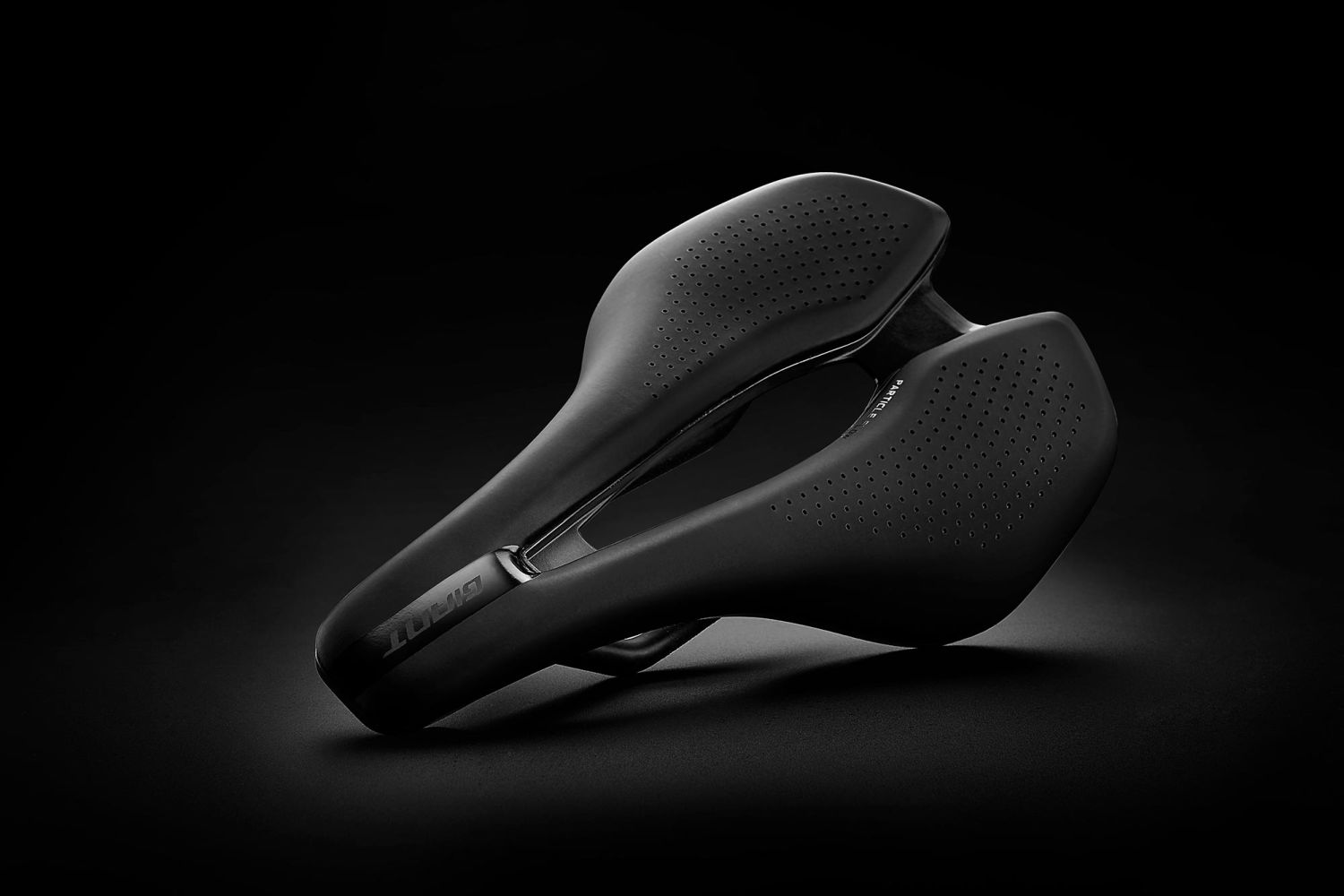 YÊN XE ĐẠP GIANT – FLEET SLR SADDLE