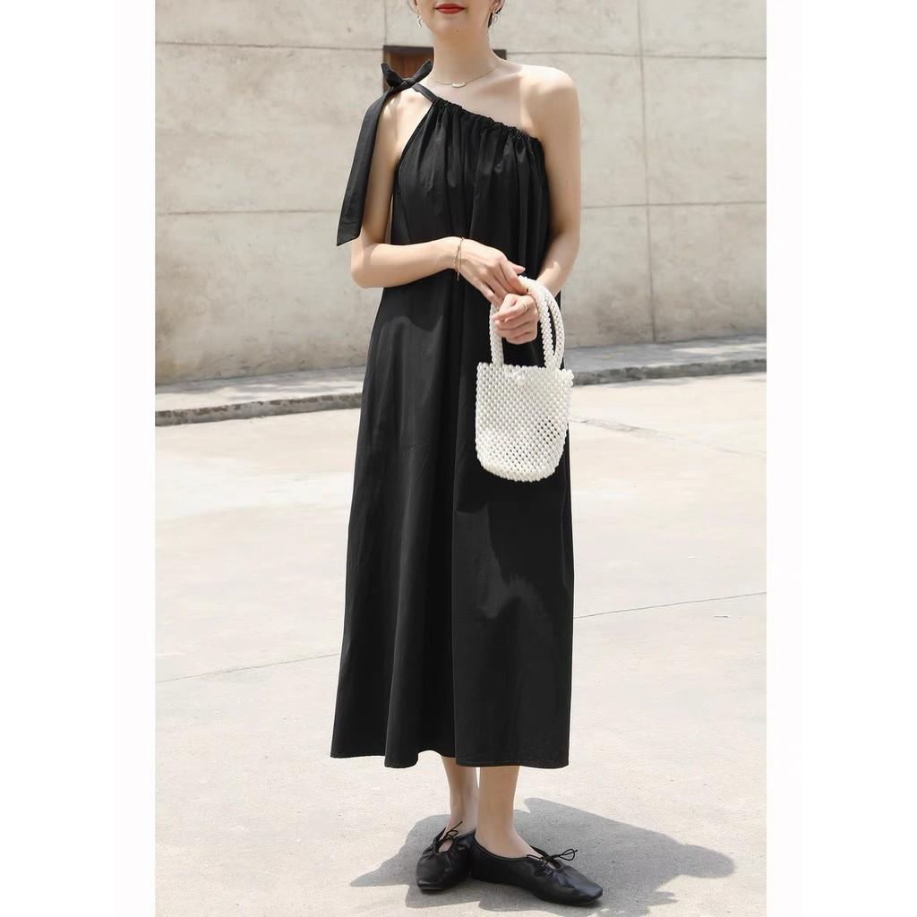 ĐẦM ĐEN KATE 2 LỚP DÂY VAI LỆCH DÁNG SUÔNG XÒE