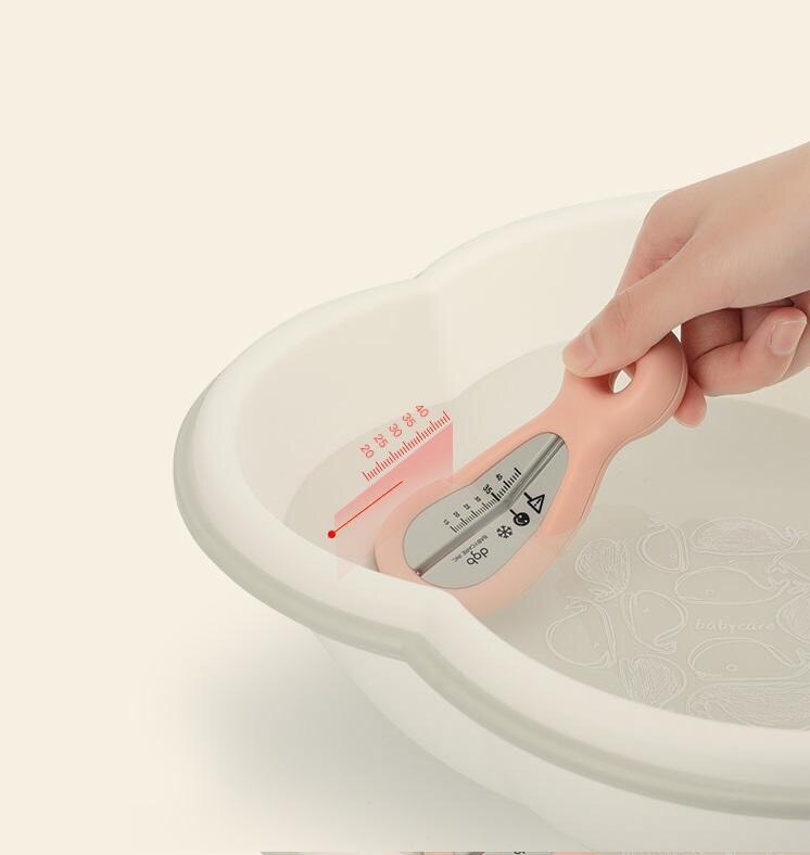 Bộ bấm móng tay 6 chi tiết cho bé