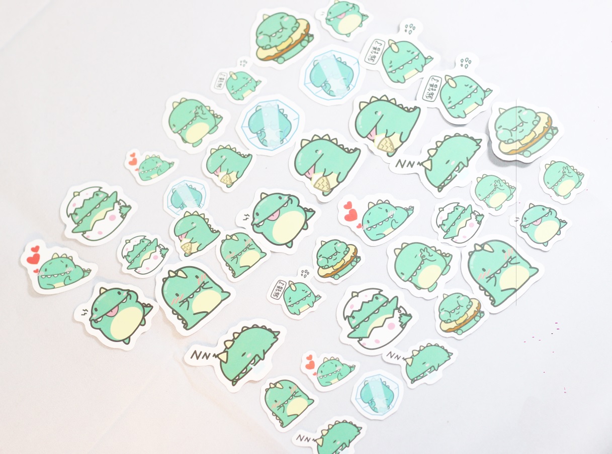 Set 40 Sticker Dán Trang Trí Khủng Long Đáng Yêu Star Moly