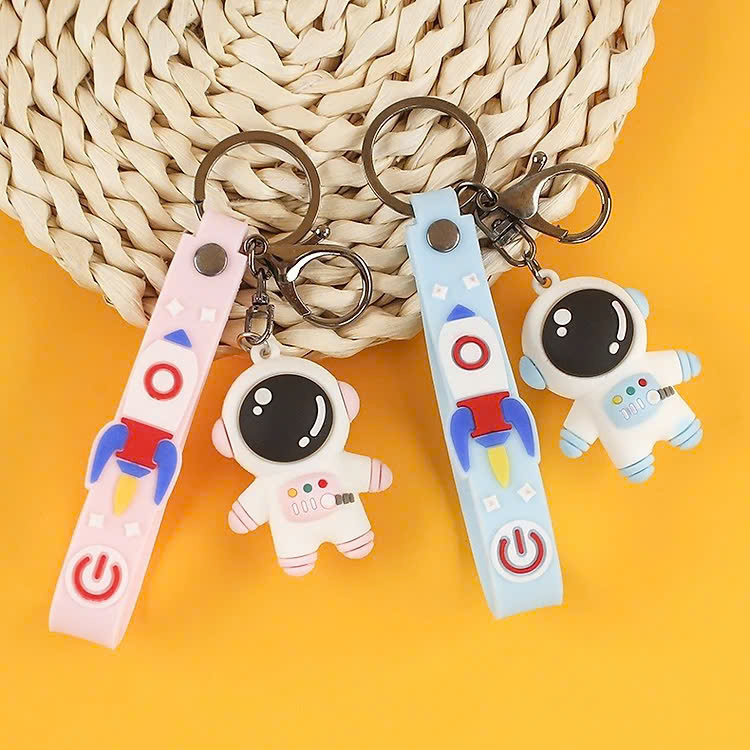 Móc khóa Phi Hành Gia cute cho xe máy dây đôi đeo balo điên thoại