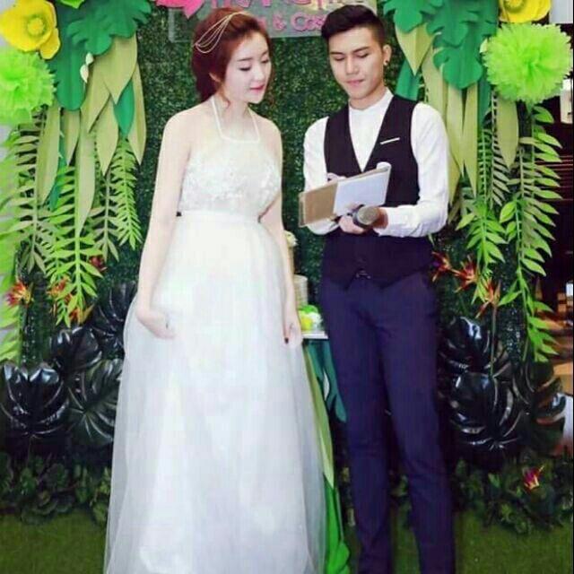 Đầm yếm ren lưới cô dâu