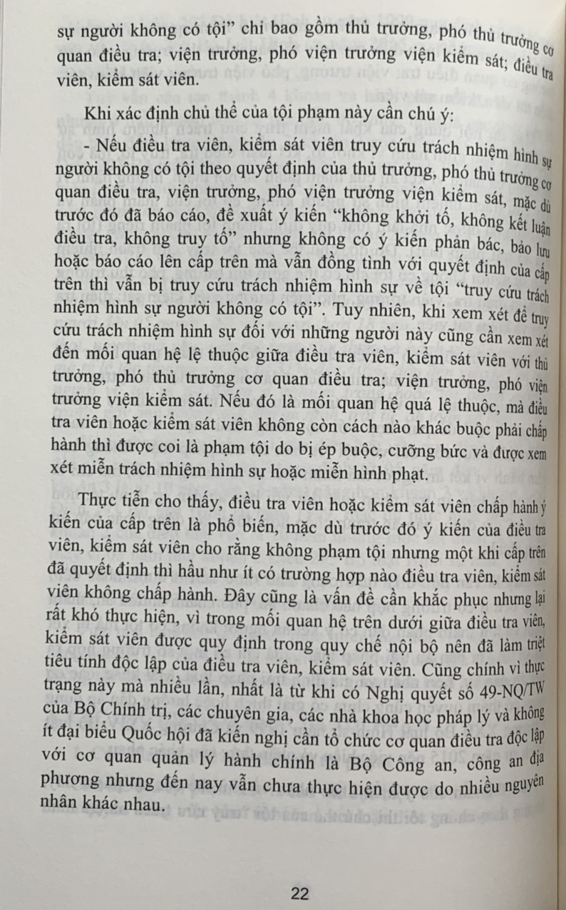 Bộ 6 cuốn Bình luận bộ luật hình sự (Phần các tội phạm) của tác giả Đinh Văn Quế