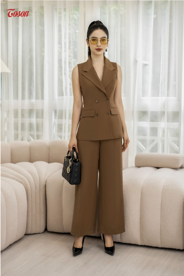 Bộ đồ Vest nâu sát nách Quần culottes: Trượt hàn Toson B8209N52