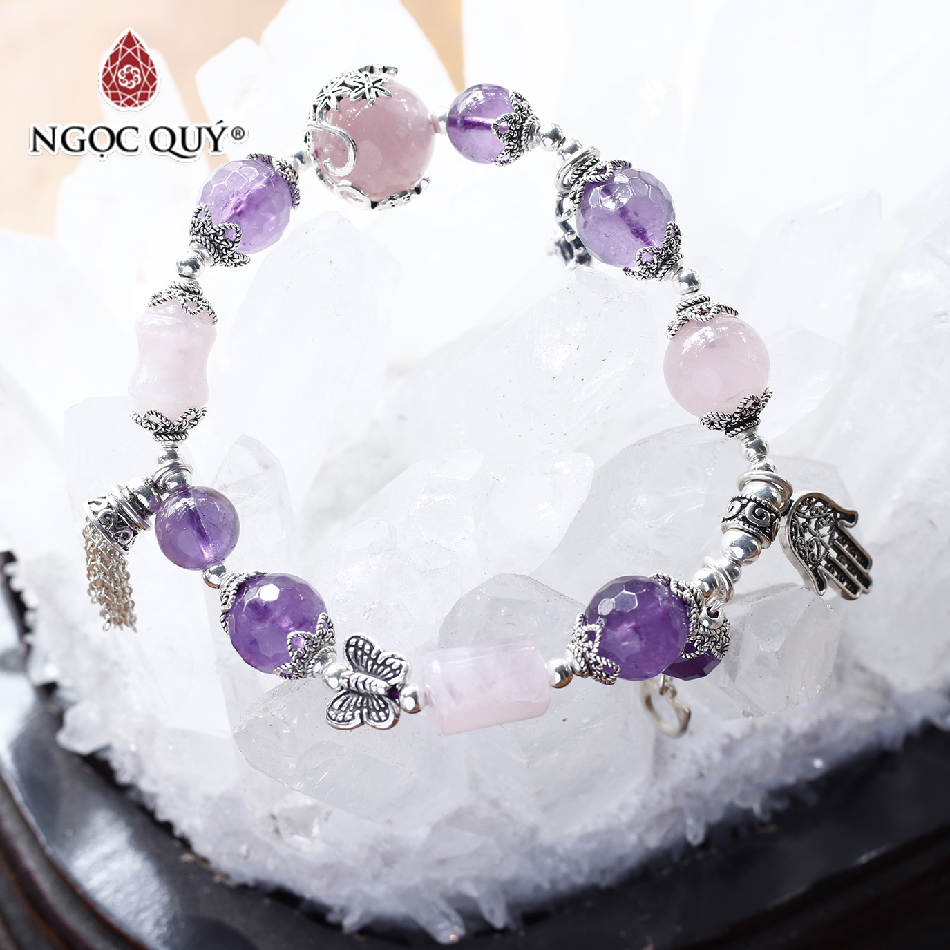 Vòng tay đá thạch anh thiên nhiên phối charm bạc - Ngọc Quý Gemstones