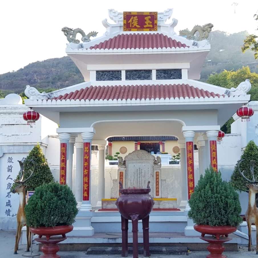 Tour Châu Đốc 1N1Đ - Chùa Bà Núi Sam - Núi Cấm - Rừng Tràm - Lăng Thoại Ngọc Hầu - Chùa Hang - Chùa Phật Nằm - Chợ Cửa Khẩu Tịnh Biên.