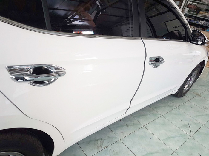 Bộ ốp tay nắm cửa mạ crom.dành cho xe Huyndai Elantra 2019-2020
