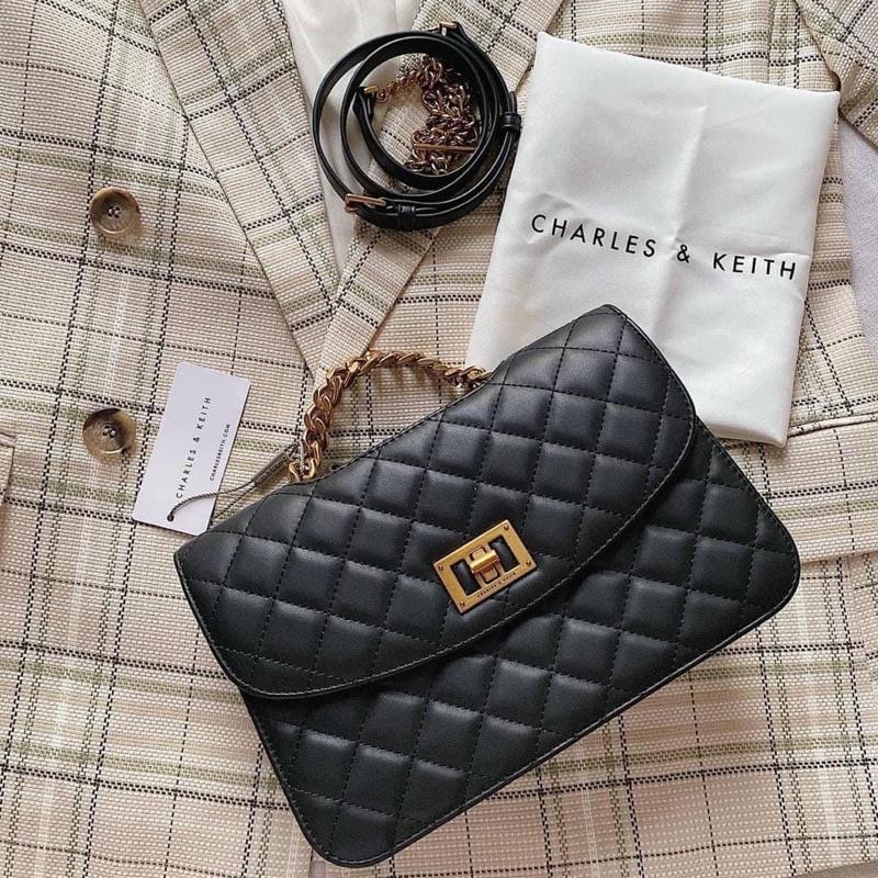 Túi trần ô quai xích mẫu mới size 23 chất siêu đẹp