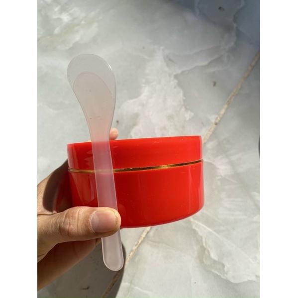 50 hủ 250gr _tặng 50 muỗng múc kem