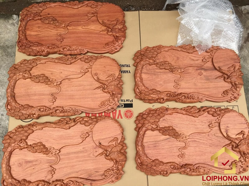 Khay trà gỗ nguyên khối Tùng Hạc dài 65 x rộng 35 x dày 4 cm