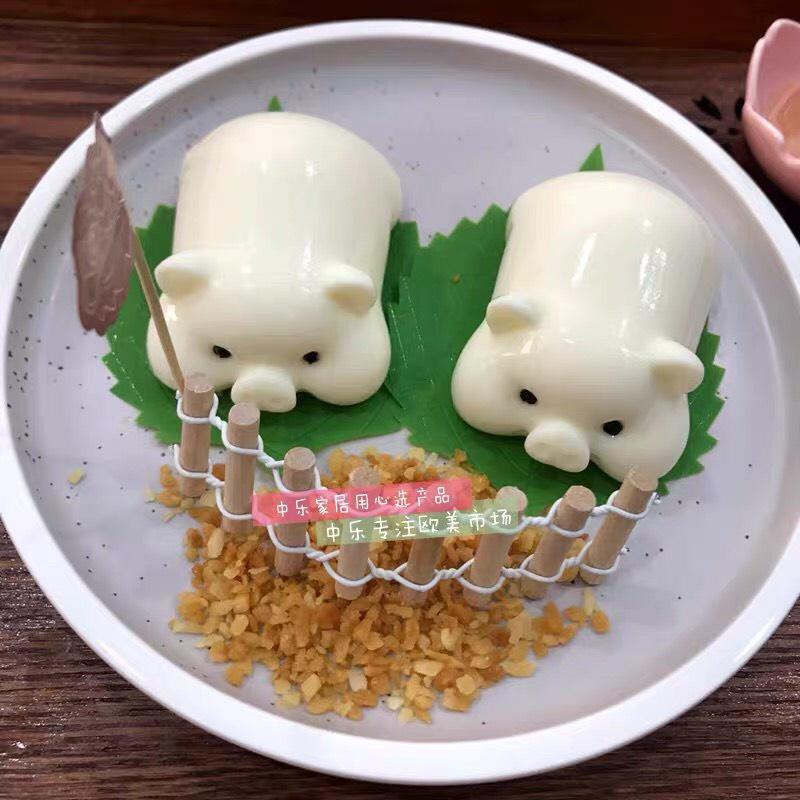 Khuôn silicon tạo hình 3D thỏ - heo làm bánh pudding/rau câu/đậu hũ