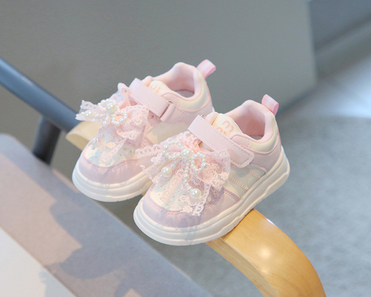 Giày thể thao cho bé phong cách dễ thương – GTE9171