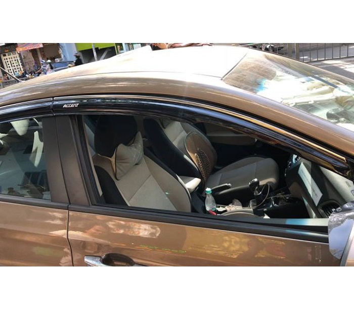 Bộ vè che mưa dành cho xe Hyundai Accent 2017-2019 chỉ mạ Crom cao cấp