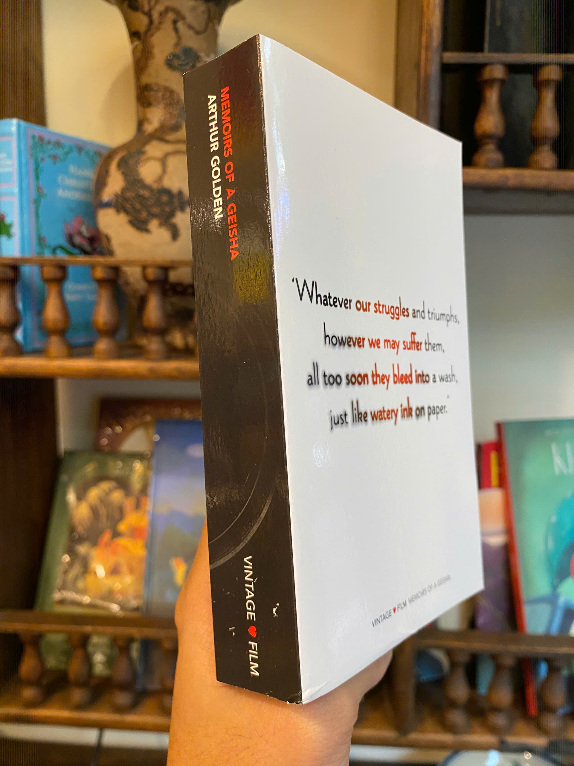 Sách - Memoirs of a Geisha by Arthur Golden | Historical Fiction / Ngoại văn Nhập khẩu