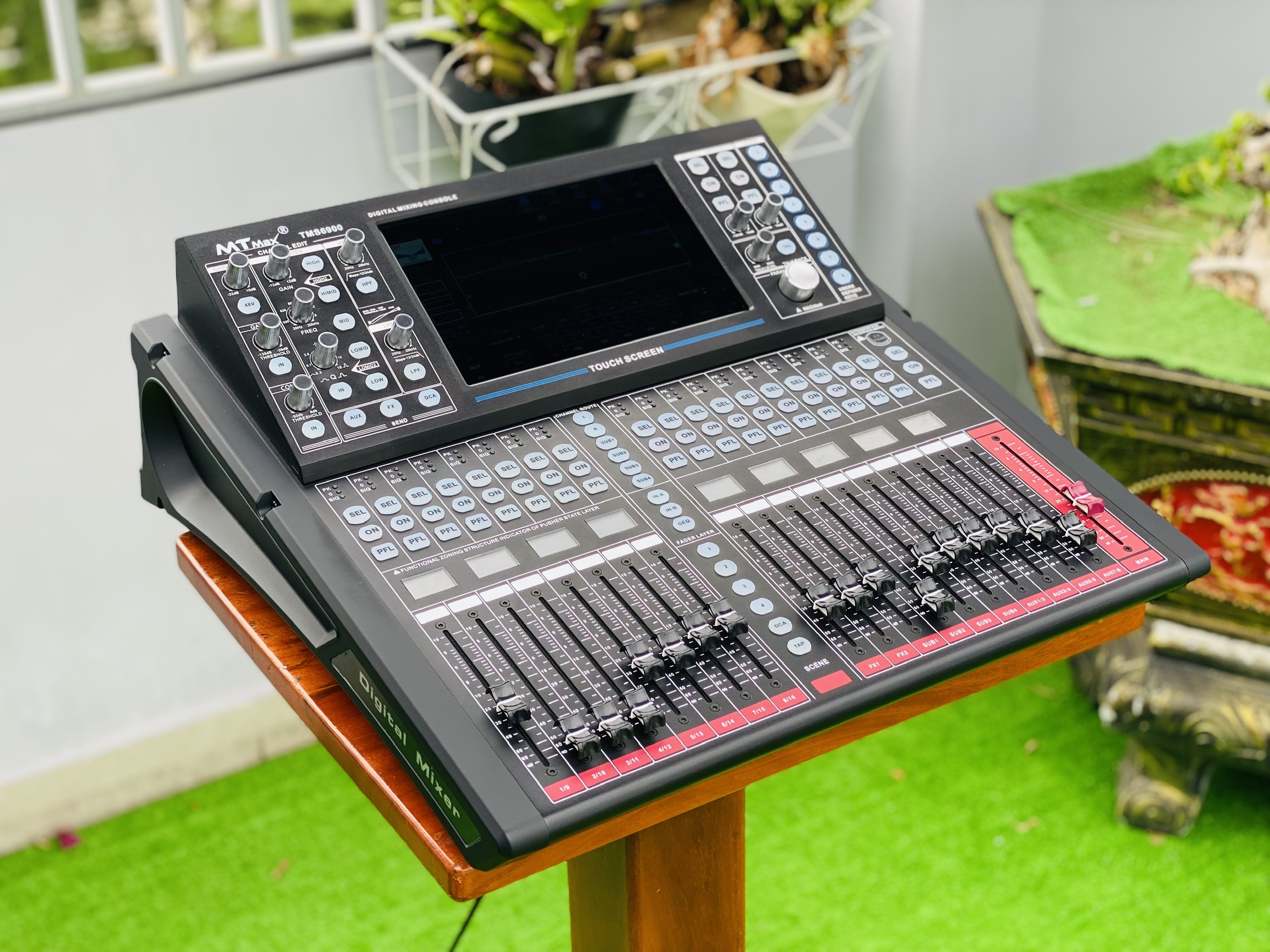 Mixer Digital Sân Khấu MTMAX TMS6900 Cao Cấp Màn Hình Cảm Ứng 10.1 inch 30 Kênh Công Nghệ Hiện Đại Chuyên Karaoke, Sân Khấu, Hội Nghị, Bữa Tiệc, Đám Cưới, Hàng Chính Hãng