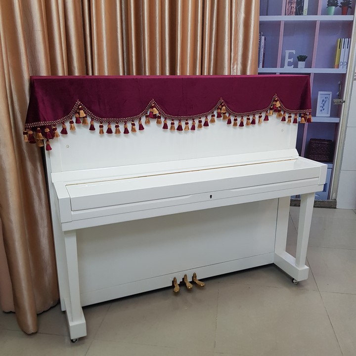 Khăn Phủ đàn Piano nhung đỏ cao cấp phối tua rua chùm sang trọng