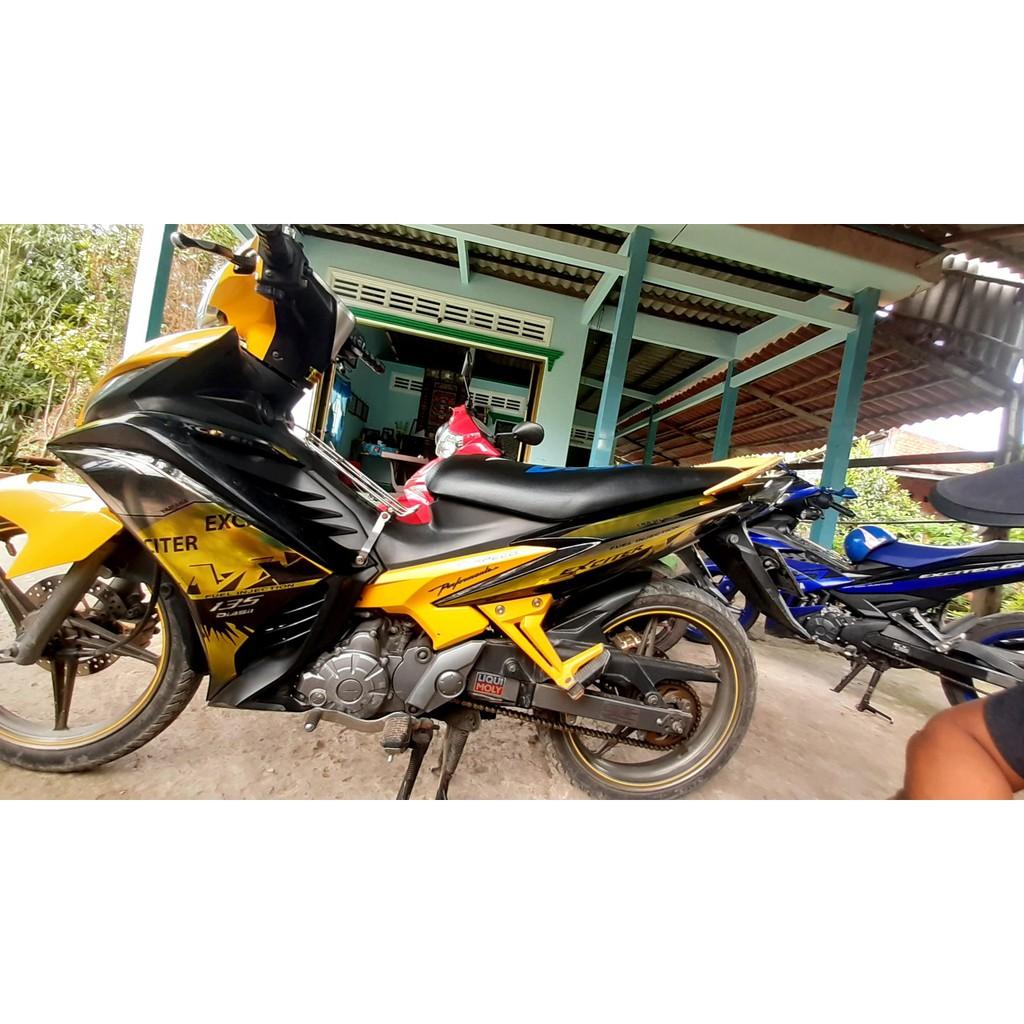 Tem exciter 135 vàng đen MX crom
