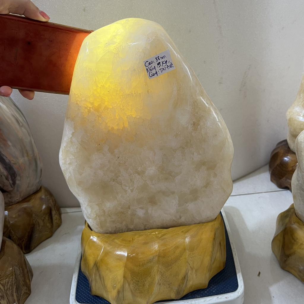 Cây đá vàng ngà cao 35 cm nặng 12 kg tự nhiên cho mệnh Kim và Thổ
