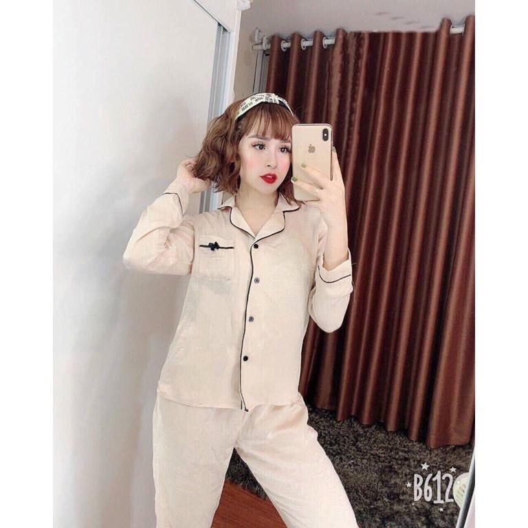 Bộ đồ sau sinh lụa mềm mịn, phong cách Hàn Quốc
