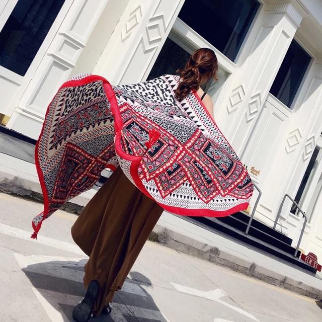 Khăn choàng du lịch biển khăn choàng boho in hoạ tiết thổ cẩm