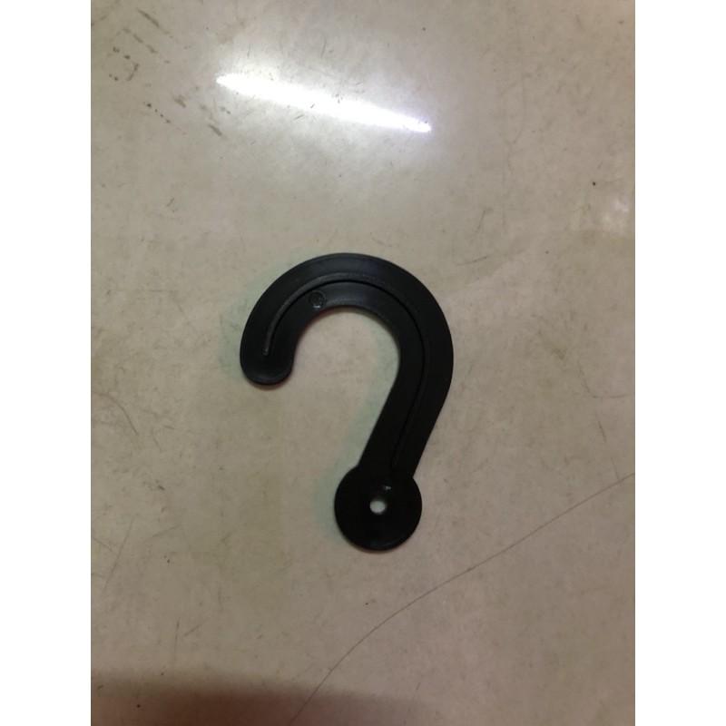 Móc nhựa dấu hỏi 100 cái