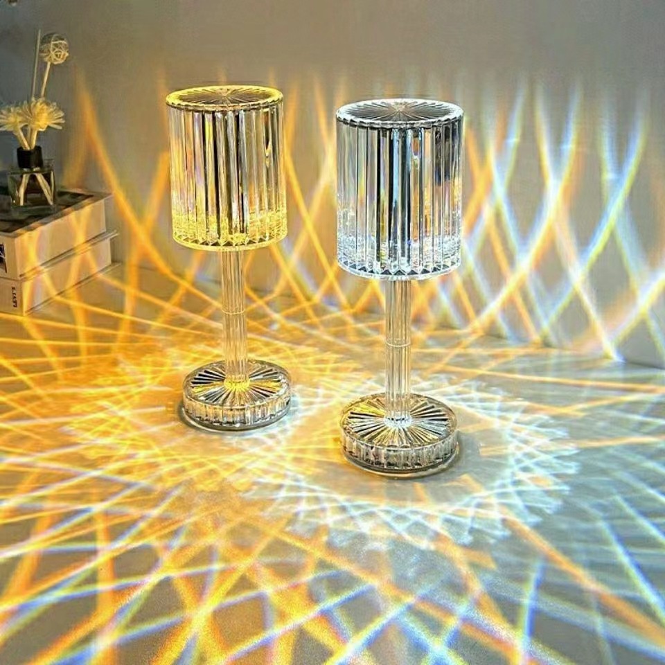 Đèn Ngủ Để Bàn Kim Cương  Pha Lê Đèn Led Decor Hiệu Ứng 3D Cảm Biến Tích Điện - Có Bảng Điều Khiển 16 Màu - Hàng Loại 1 - Chính Hãng MINIIN