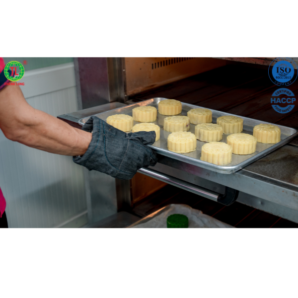 Hộp Bánh Trung Thu Lộc Phúc 6 Bánh(100g) Thành Long - Việt Nam