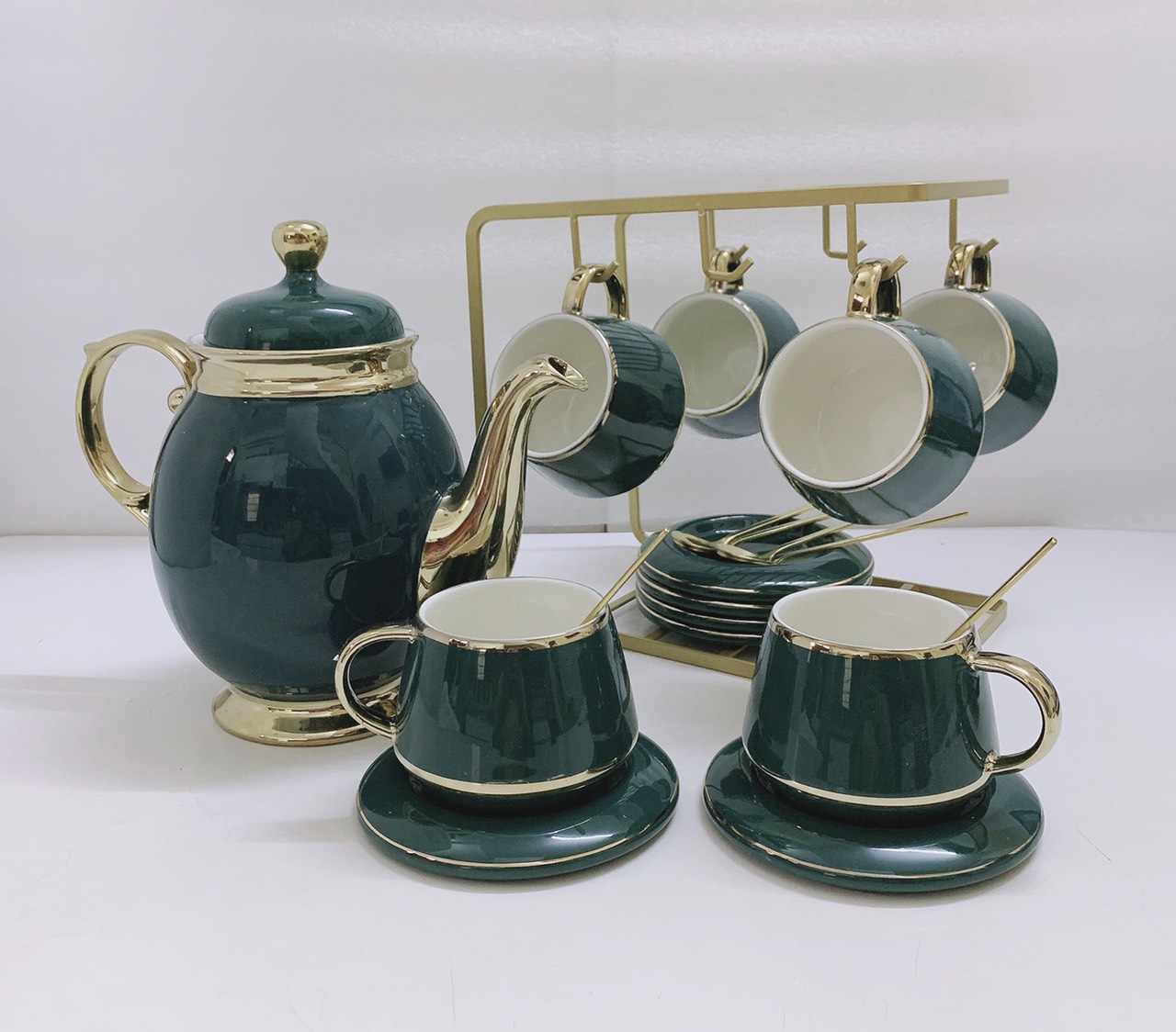 BỘ BÌNH TRÀ,CÀ PHÊ SỨ TEA SET XANH CỔ VỊT VIỀN VÀNG KÈM 6 ĐĨA, GIÁ TREO ỐC VÀ 6 THÌA VÀNG SANG TRỌNG PHONG CÁCH ÂU - ANTH 275