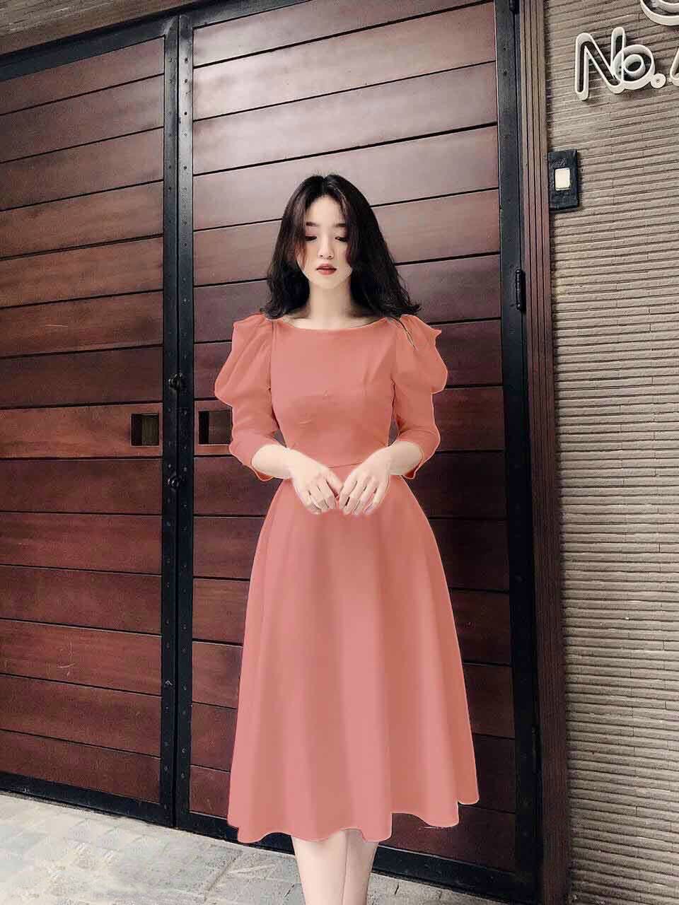 Đầm dạ hội tay nhún phồng