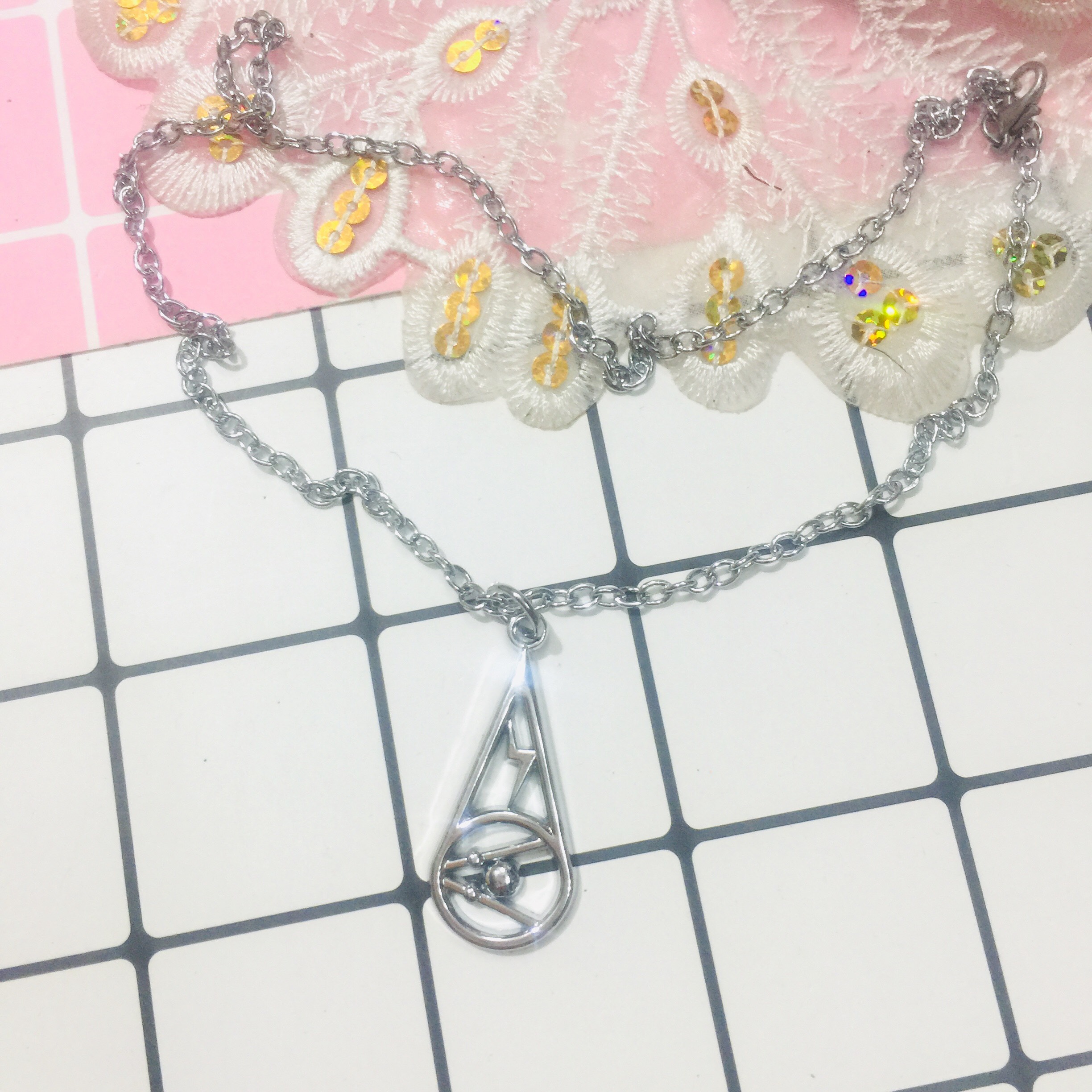 Dây chuyền vòng cổ EXO biểu tượng thành viên