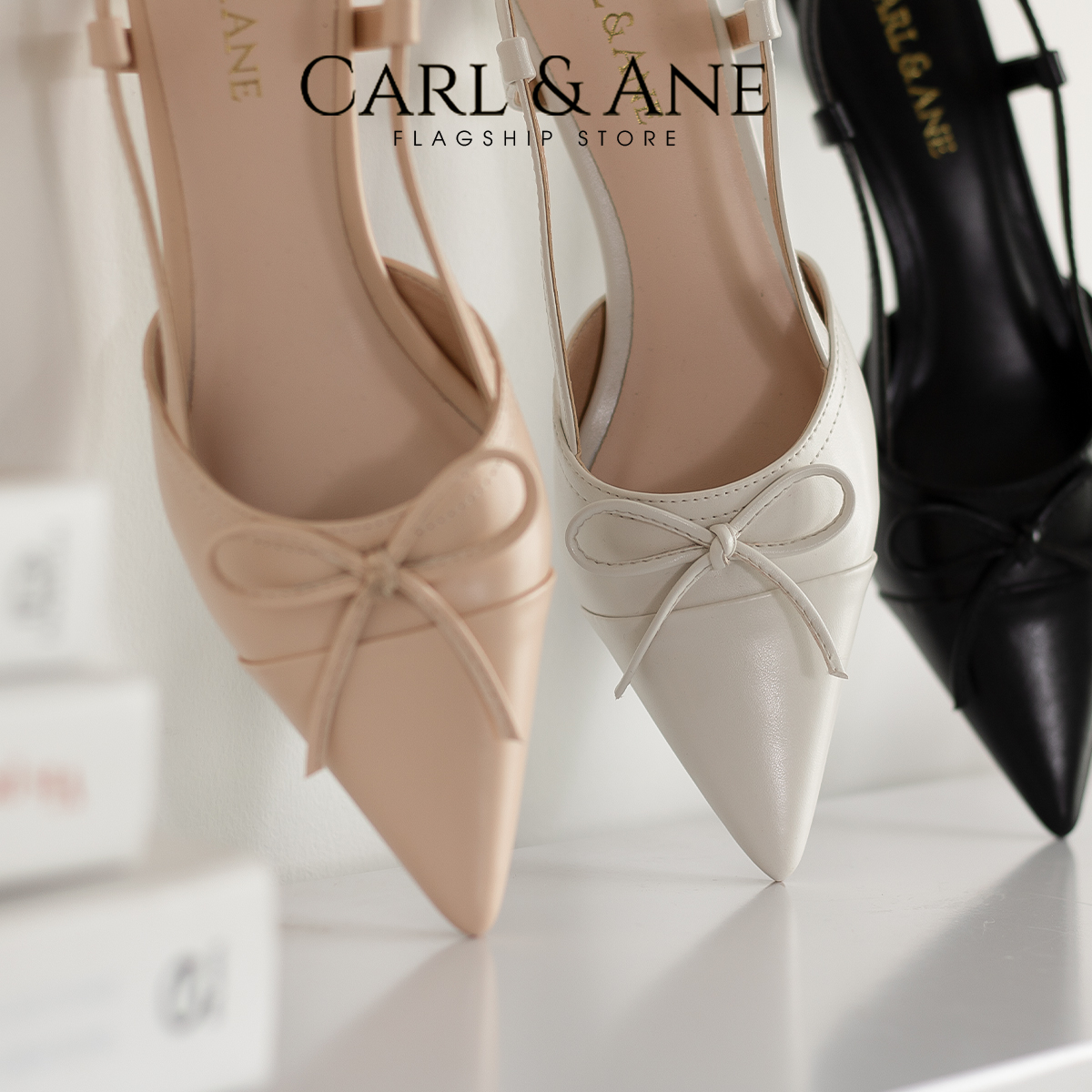 Carl & Ane - Giày cao gót nhọn công sở cao gót bít mũi có quai chéo màu đen _ CL035