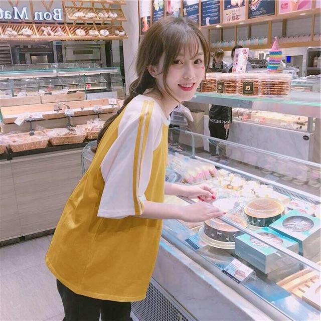 Áo thun tay lỡ form rộng