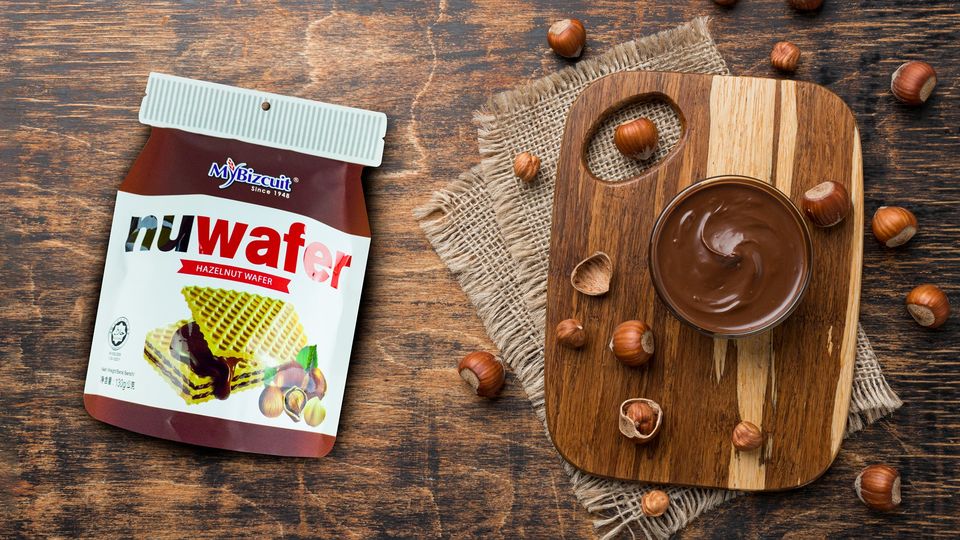BÁNH XỐP HẠT PHỈ NUWAFER 130G