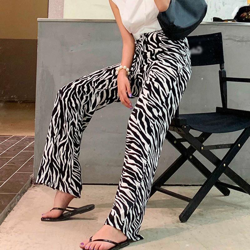 Quần dài ống rộng họa tiết rằn ri cá tính cho nữ