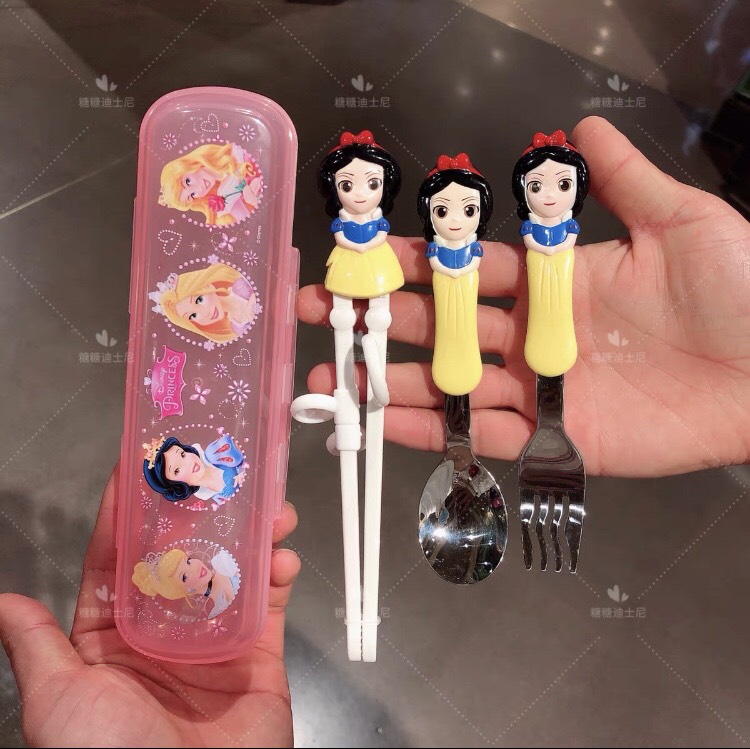 Set 4 món muỗng, nĩa, đũa tập ăn kèm hộp đựng hình Bạch Tuyết cho bé
