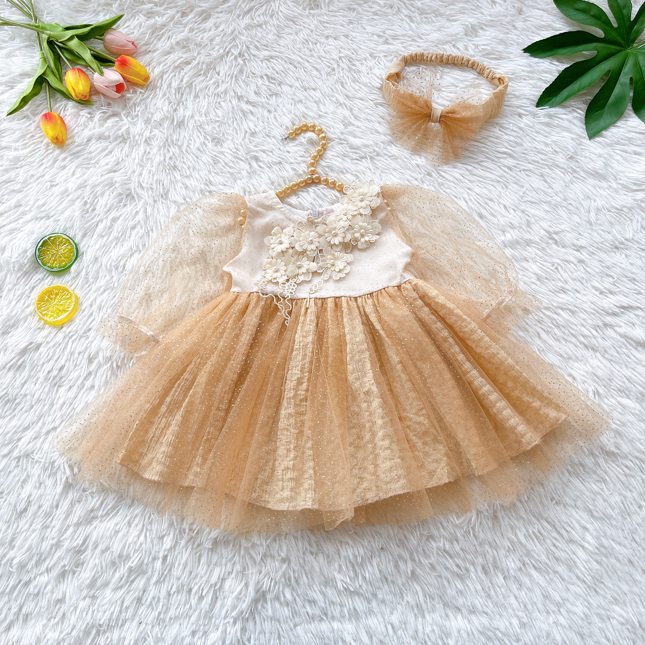 ￼Váy công chúa đính hoa ngực bé gái 4 đến 28kg, Đầm bé gái tặng kèm turban