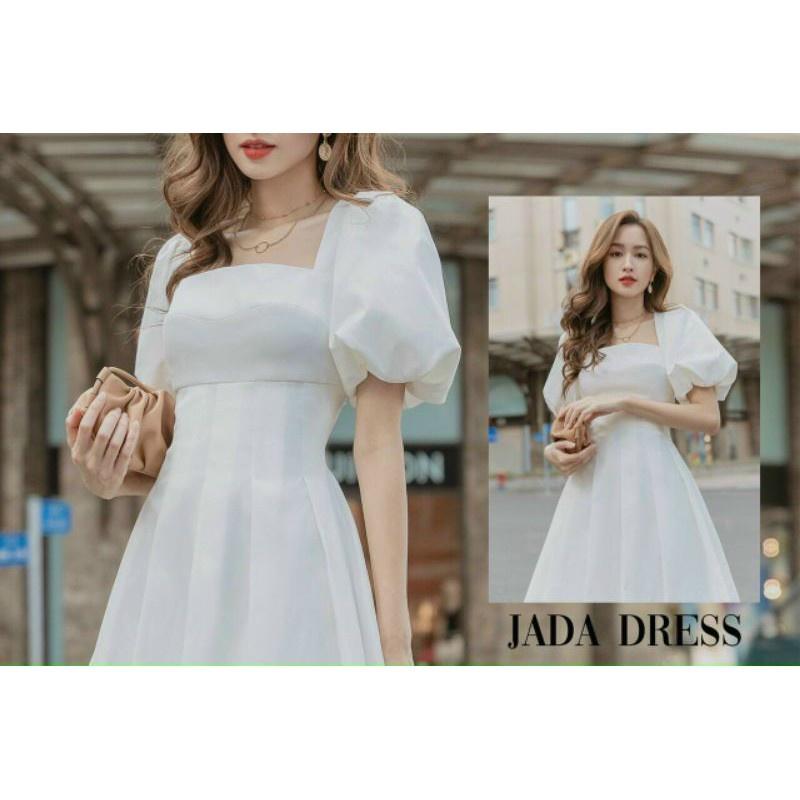 Đầm Xòe Dạo Phố Cổ Vuông Tay Phồng Chít Eo BY8374