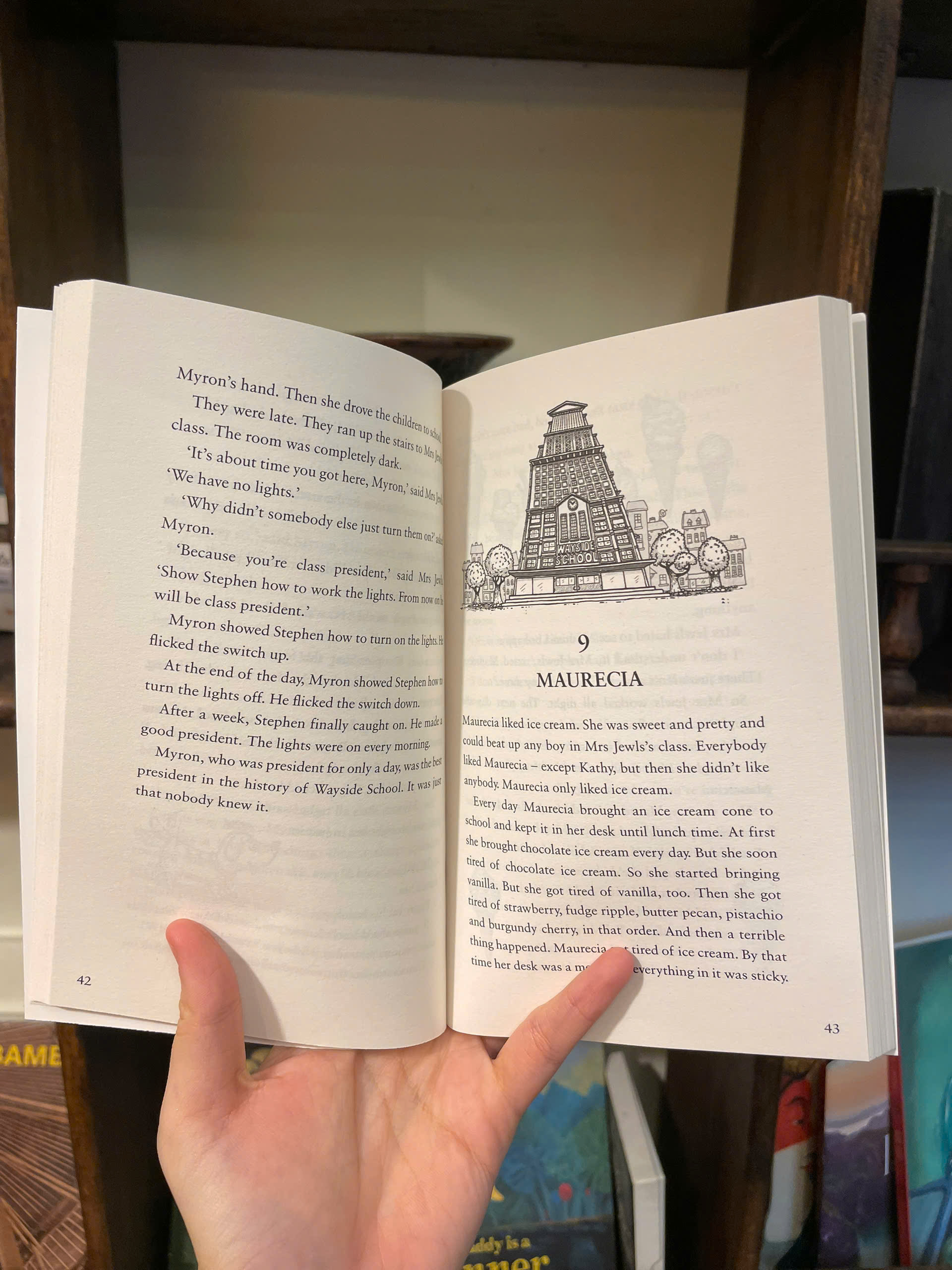Sách - Sideways Stories From Wayside School by Louis Sachar | English Children Book / Ngoại văn