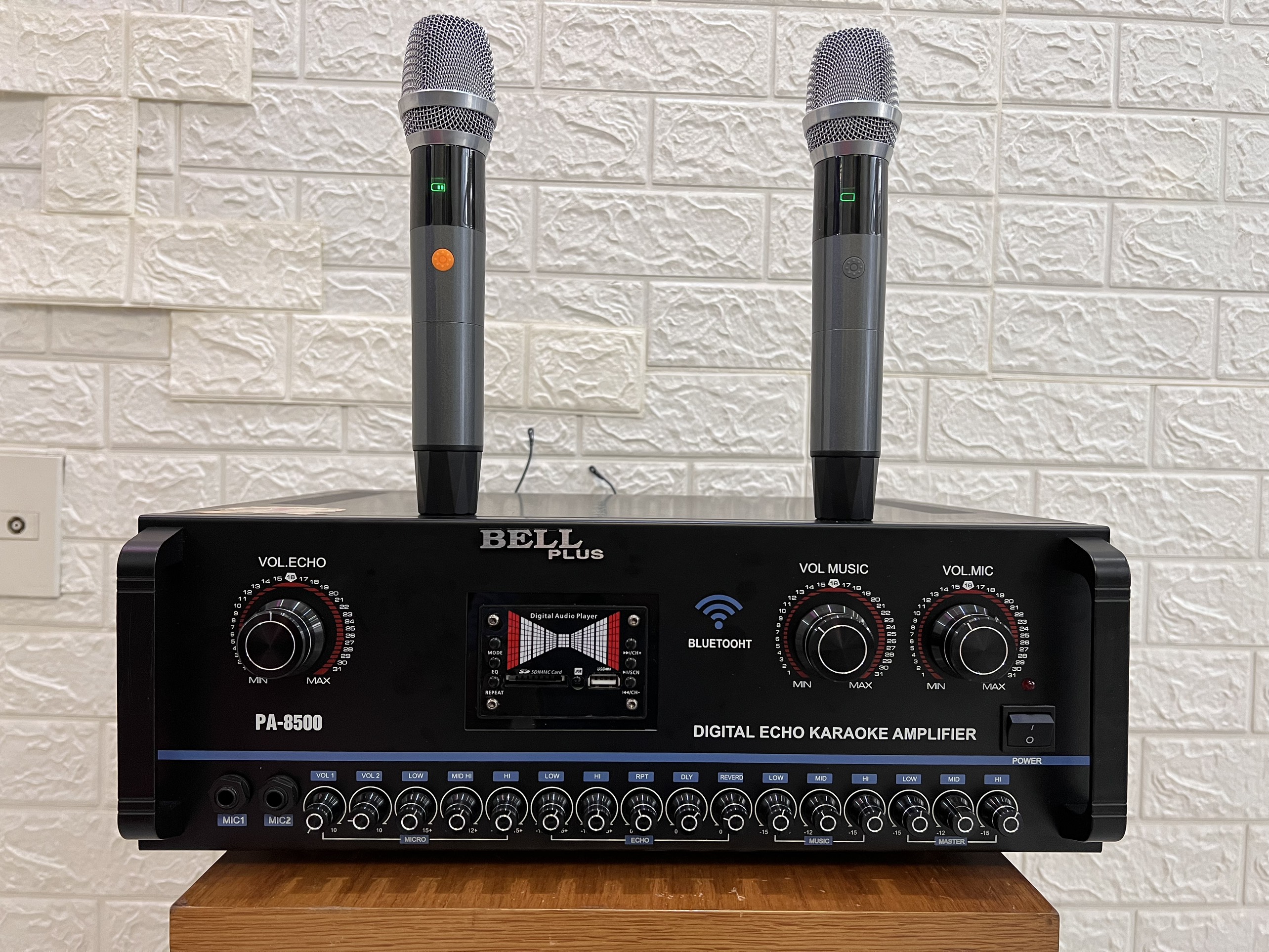 Âmpli đẩy liền vang liền micro cao cấp PA - 8500 Bellplus