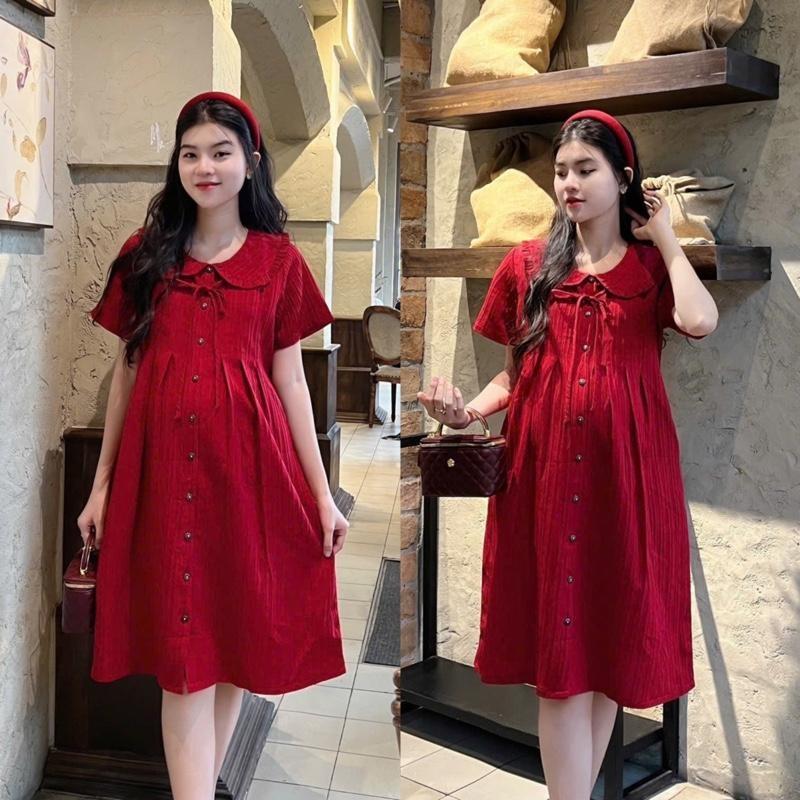 Đầm Bầu Đũi Gân Phom Suông Cổ Sen Bèo Phối Nút Váy Bầu Dễ Thương, Nhẹ Mát Size M L - Kem